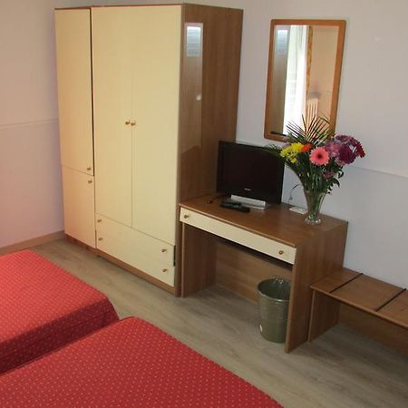 Hotel Johnny Milan Luaran gambar