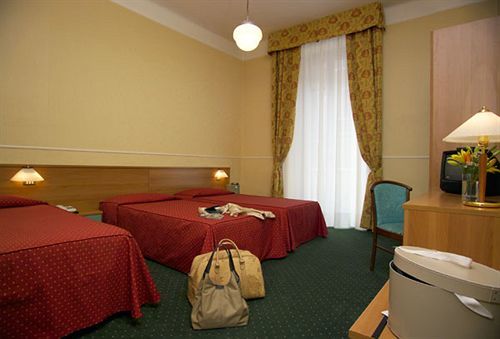 Hotel Johnny Milan Luaran gambar